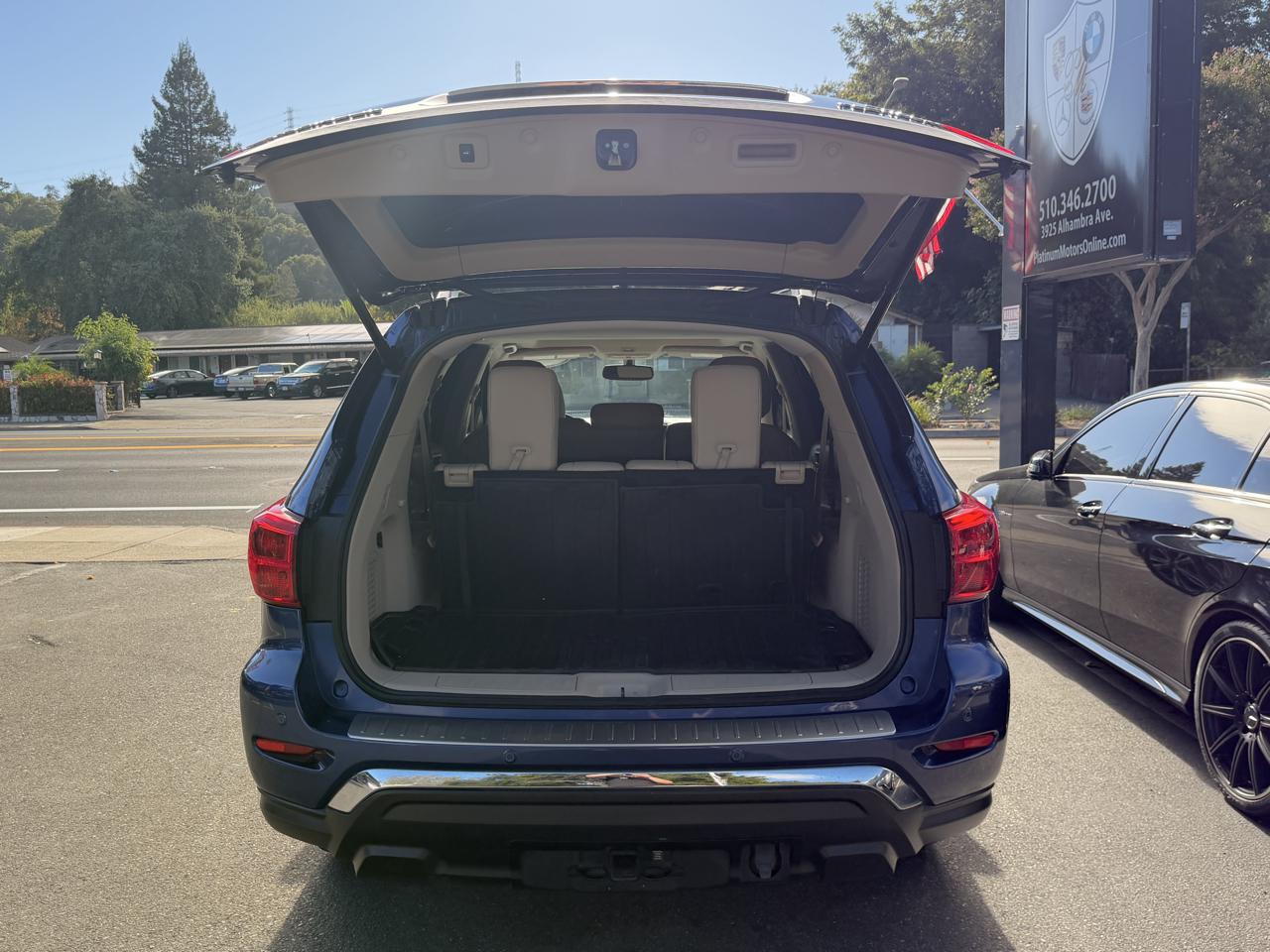 Nissan Pathfinder 4x4 Platinum 2018
