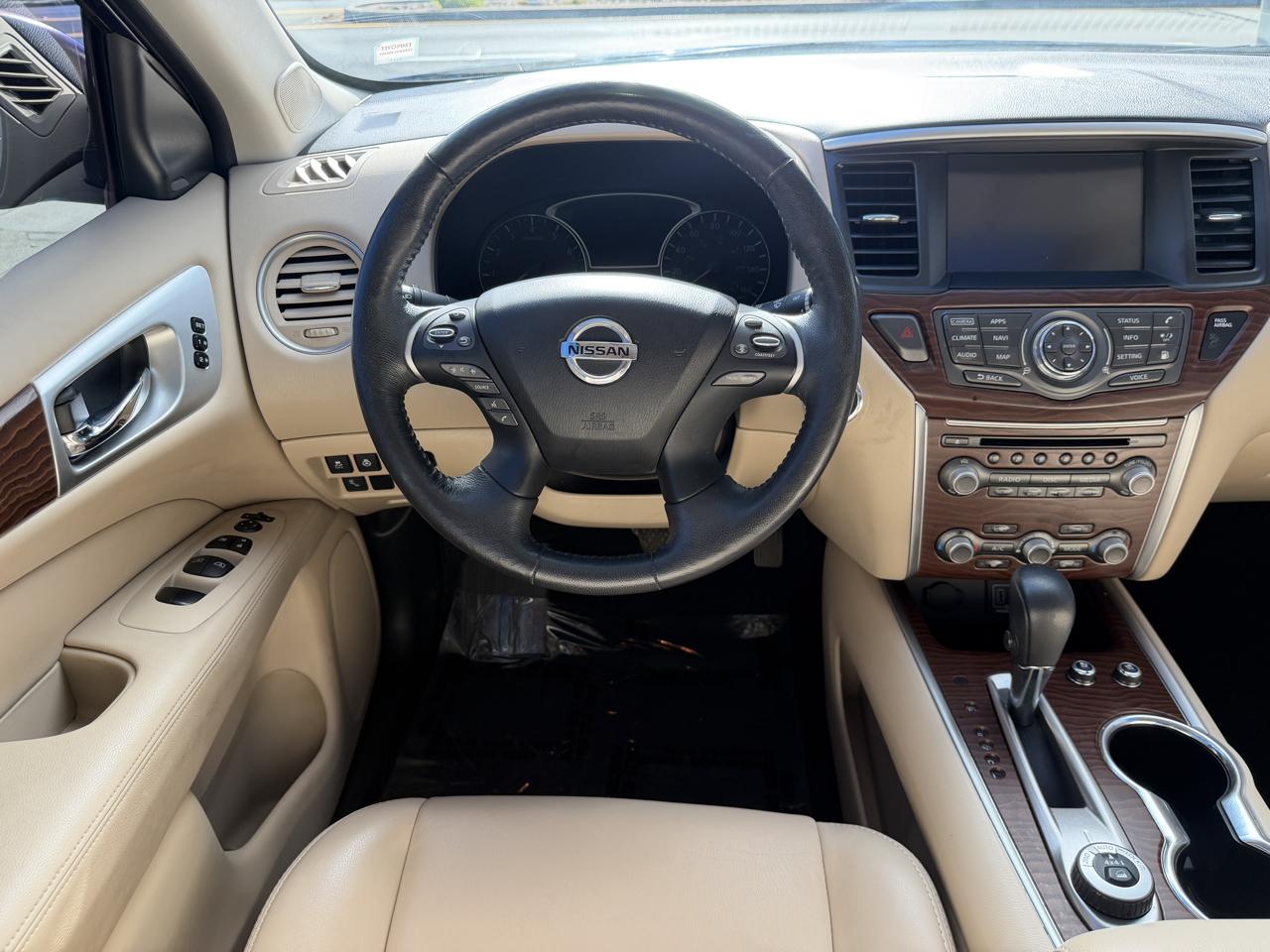 Nissan Pathfinder 4x4 Platinum 2018