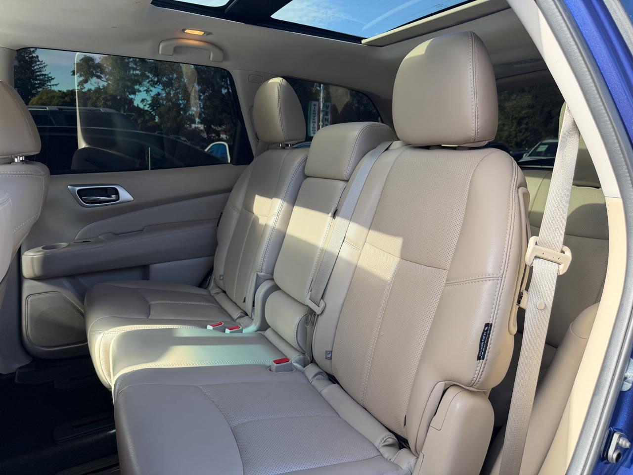 Nissan Pathfinder 4x4 Platinum 2018
