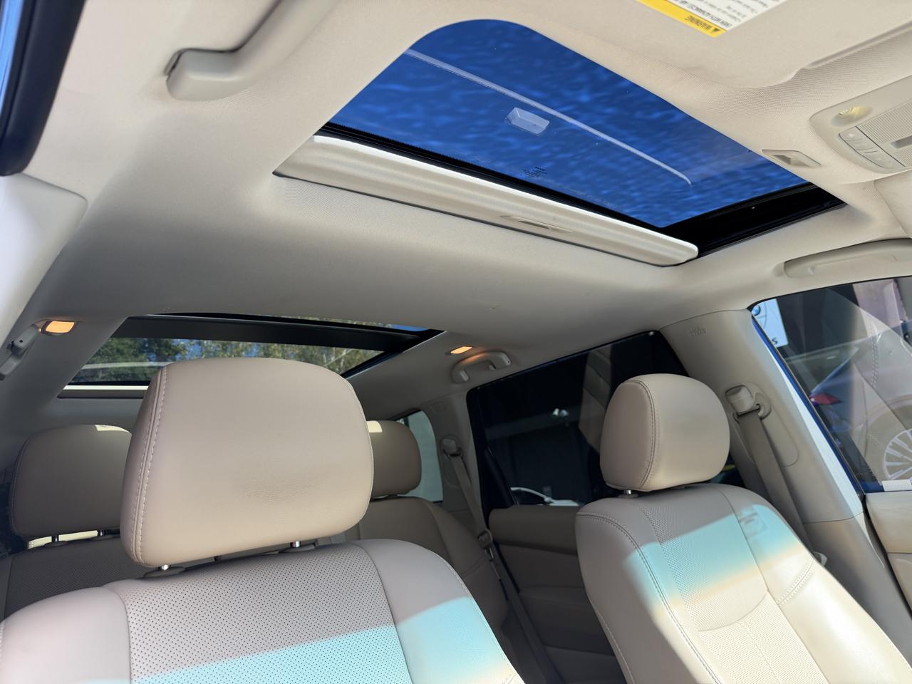 Nissan Pathfinder 4x4 Platinum 2018