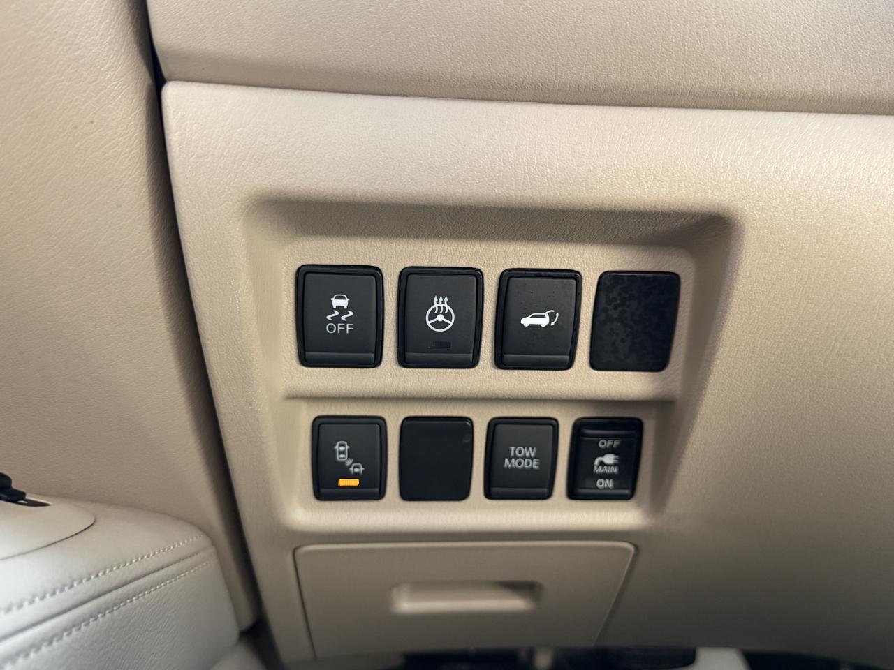 Nissan Pathfinder 4x4 Platinum 2018