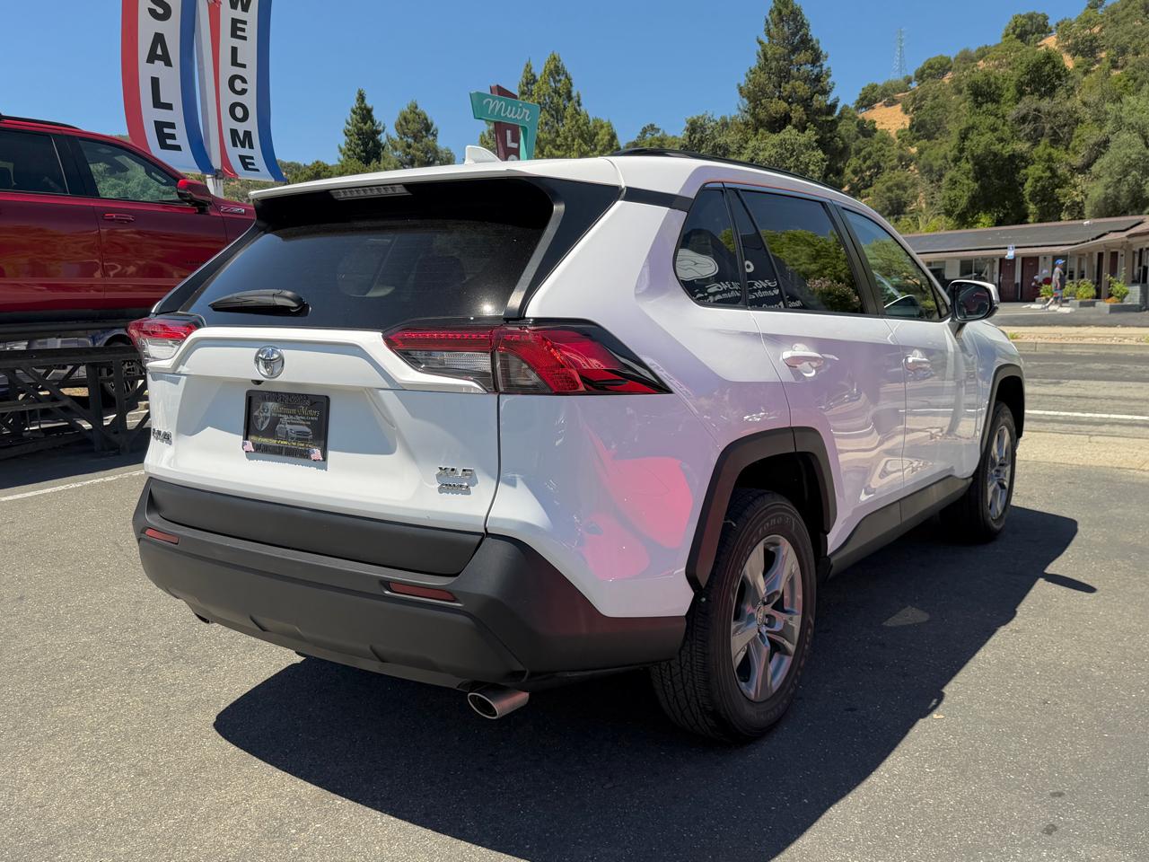 Toyota RAV4 XLE AWD 2023