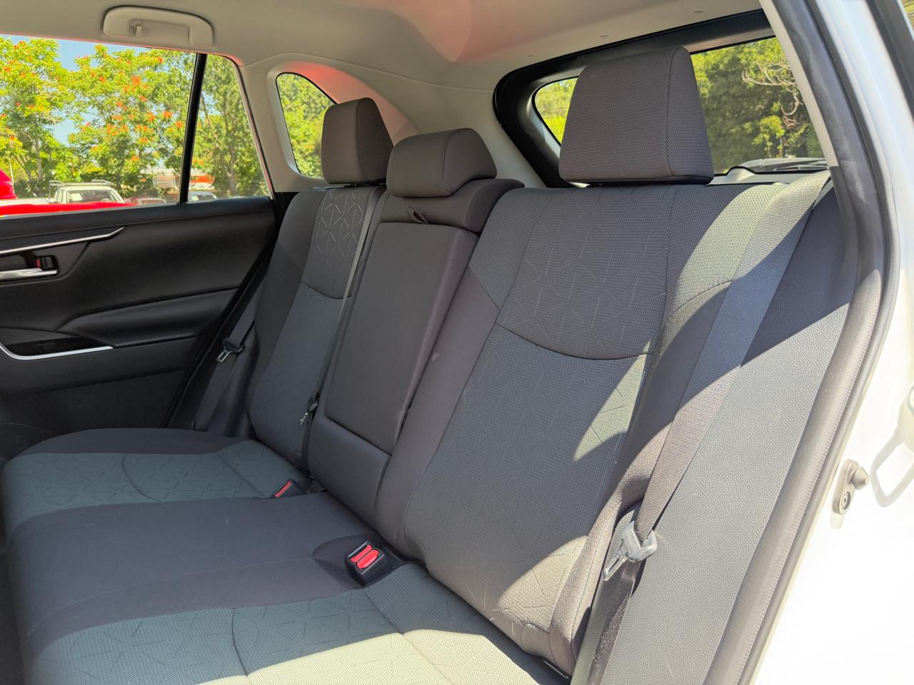Toyota RAV4 XLE AWD 2023