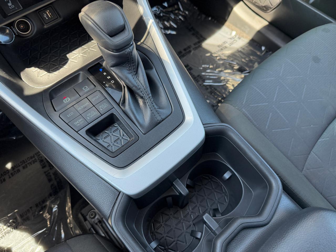 Toyota RAV4 XLE AWD 2023