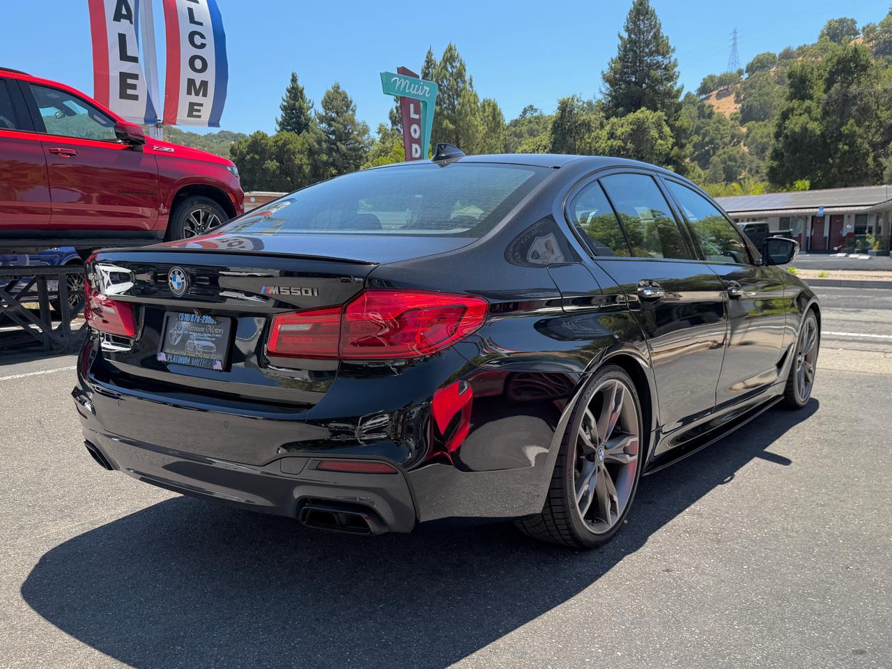 BMW 5 Series M550i xDrive Sedan 2018