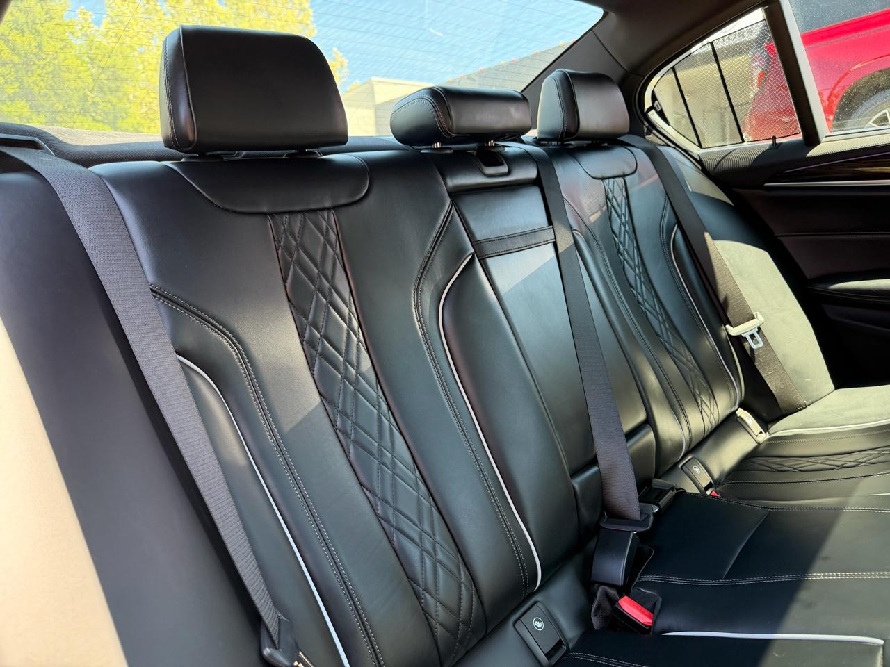 BMW 5 Series M550i xDrive Sedan 2018