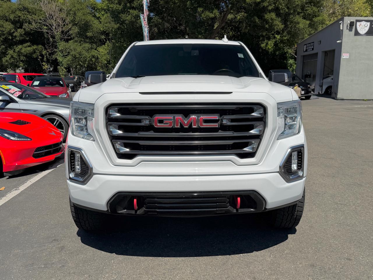 GMC Sierra 1500 4WD Crew Cab 147" AT4 2021