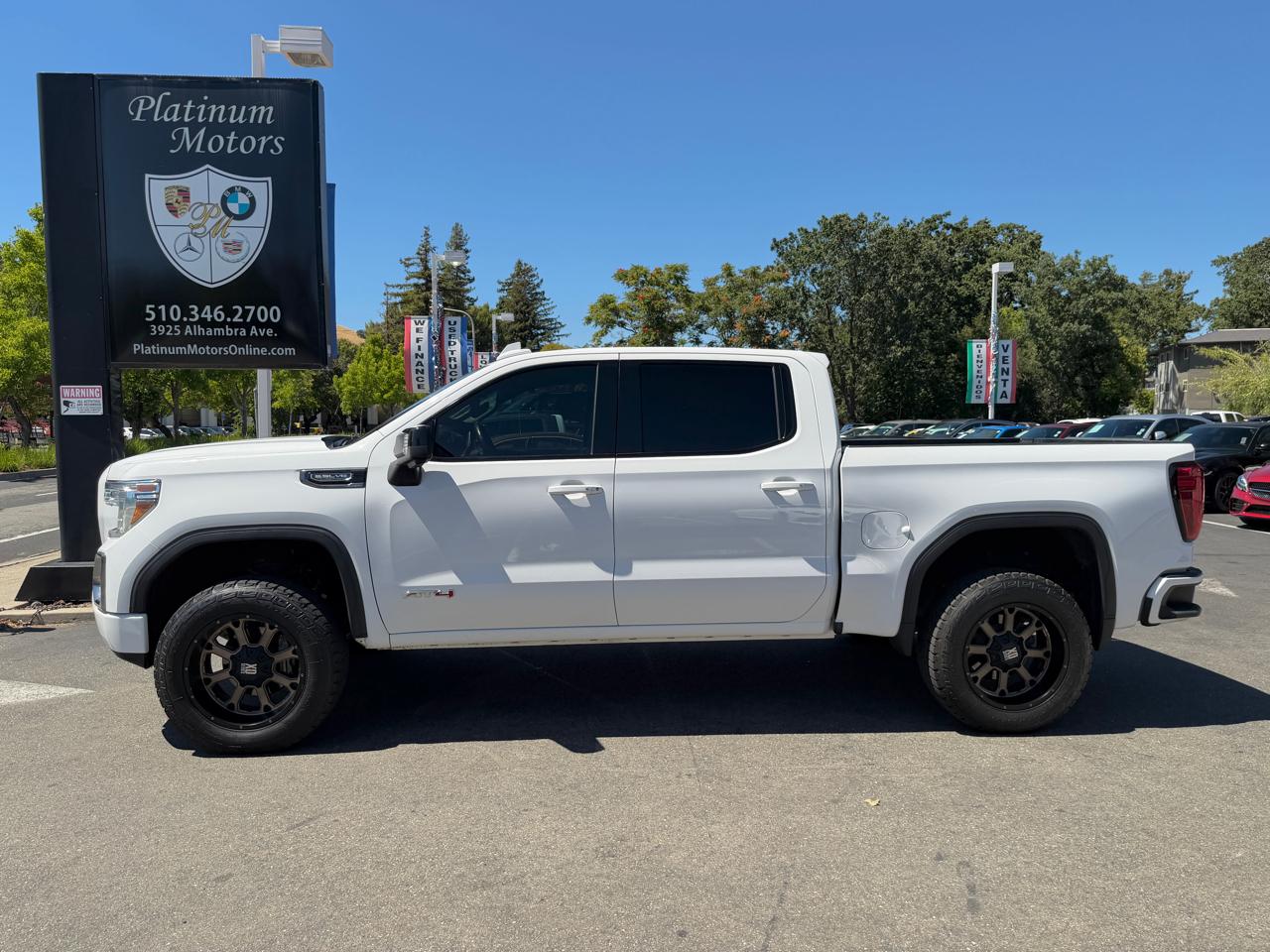 GMC Sierra 1500 4WD Crew Cab 147" AT4 2021