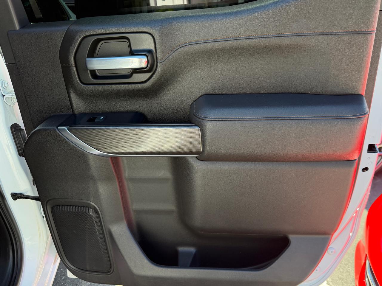 GMC Sierra 1500 4WD Crew Cab 147" AT4 2021