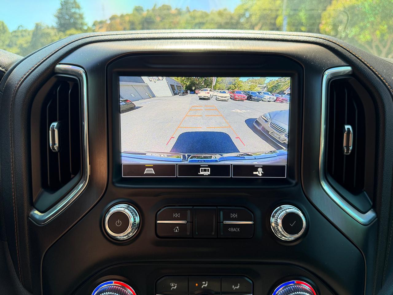 GMC Sierra 1500 4WD Crew Cab 147" AT4 2021