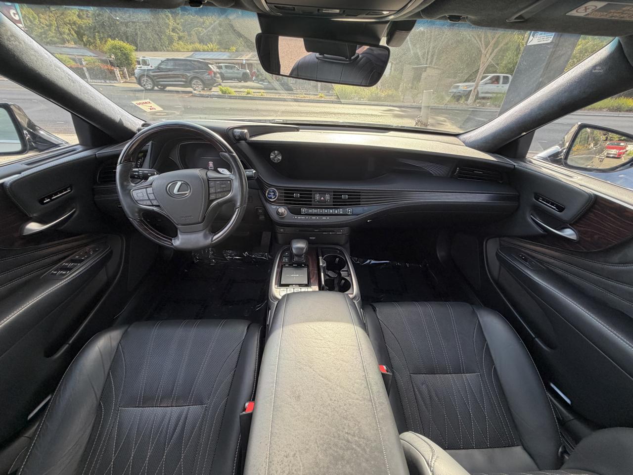 Lexus LS  2018