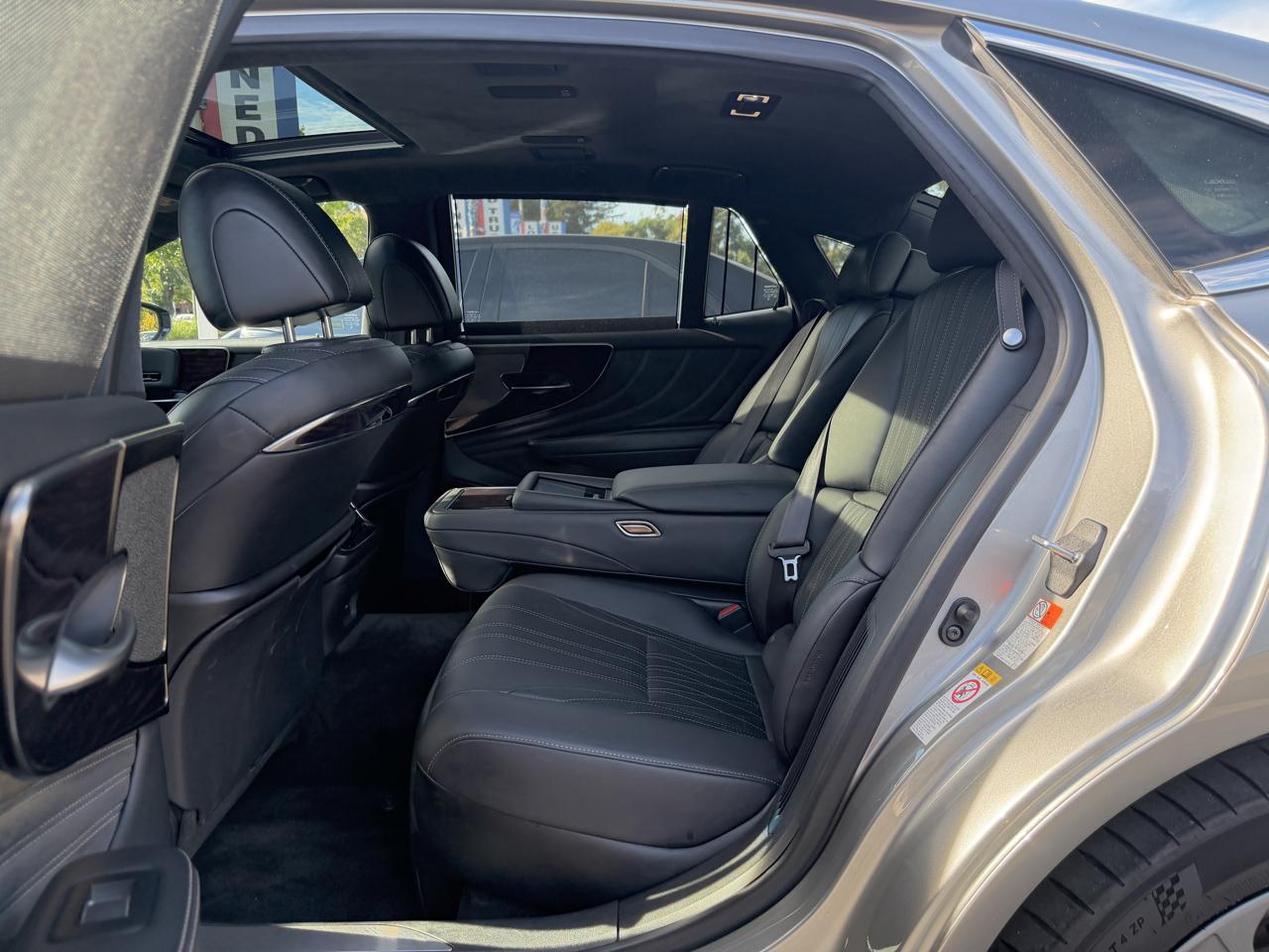 Lexus LS  2018