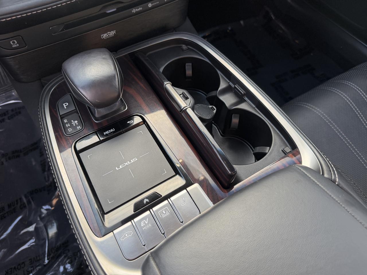 Lexus LS  2018