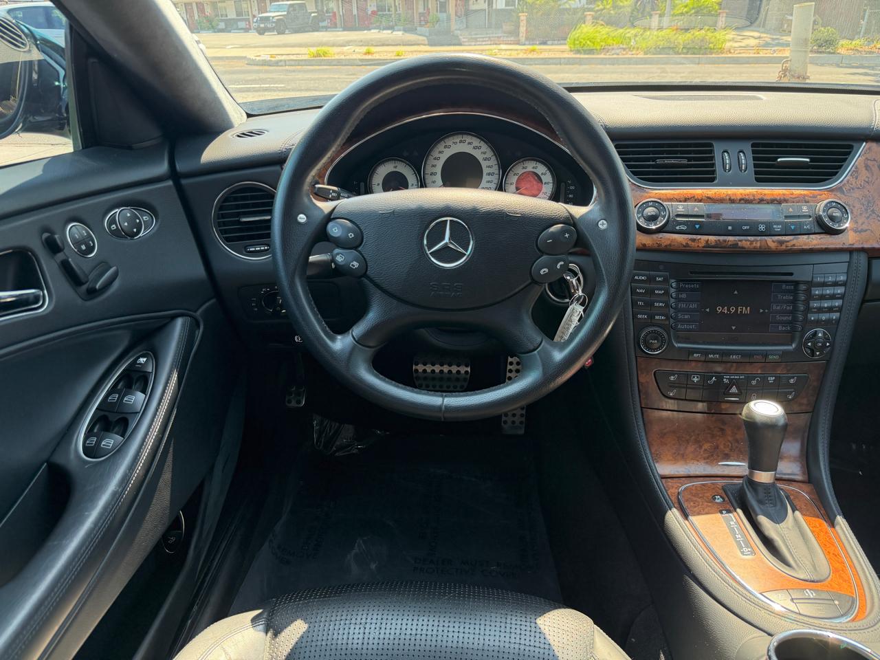 Mercedes-Benz CLS-Class  2006
