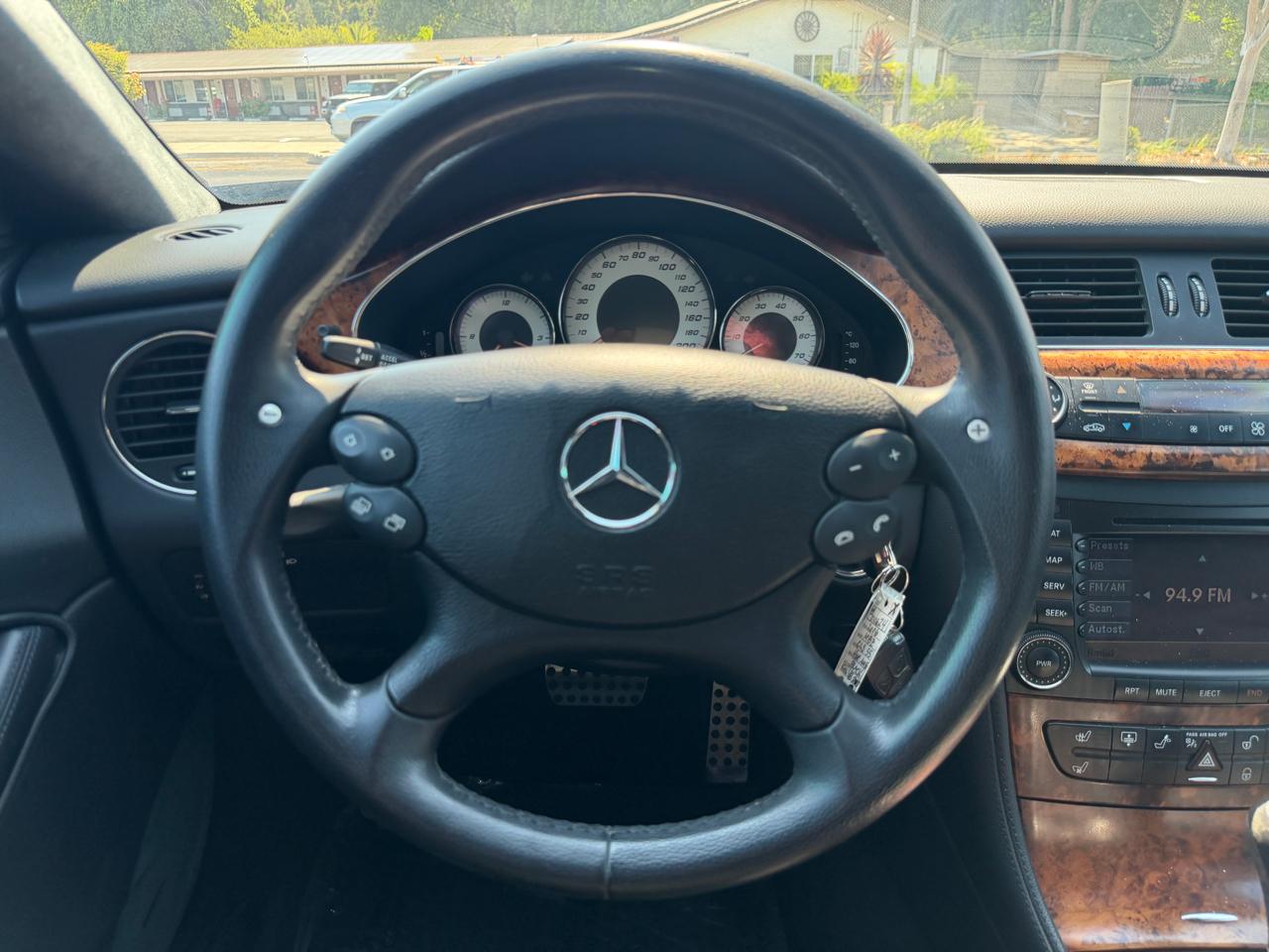 Mercedes-Benz CLS-Class  2006