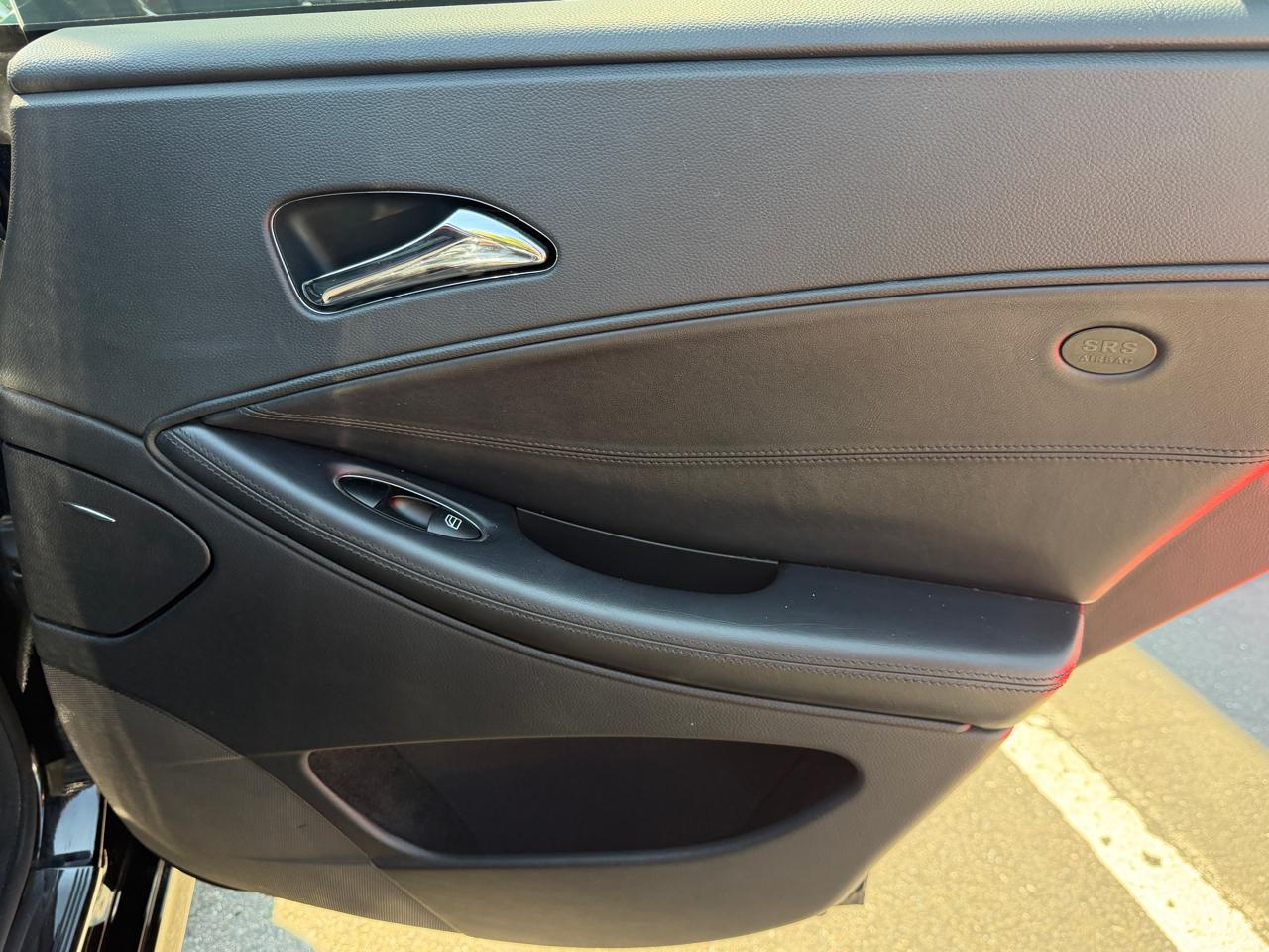 Mercedes-Benz CLS-Class  2006