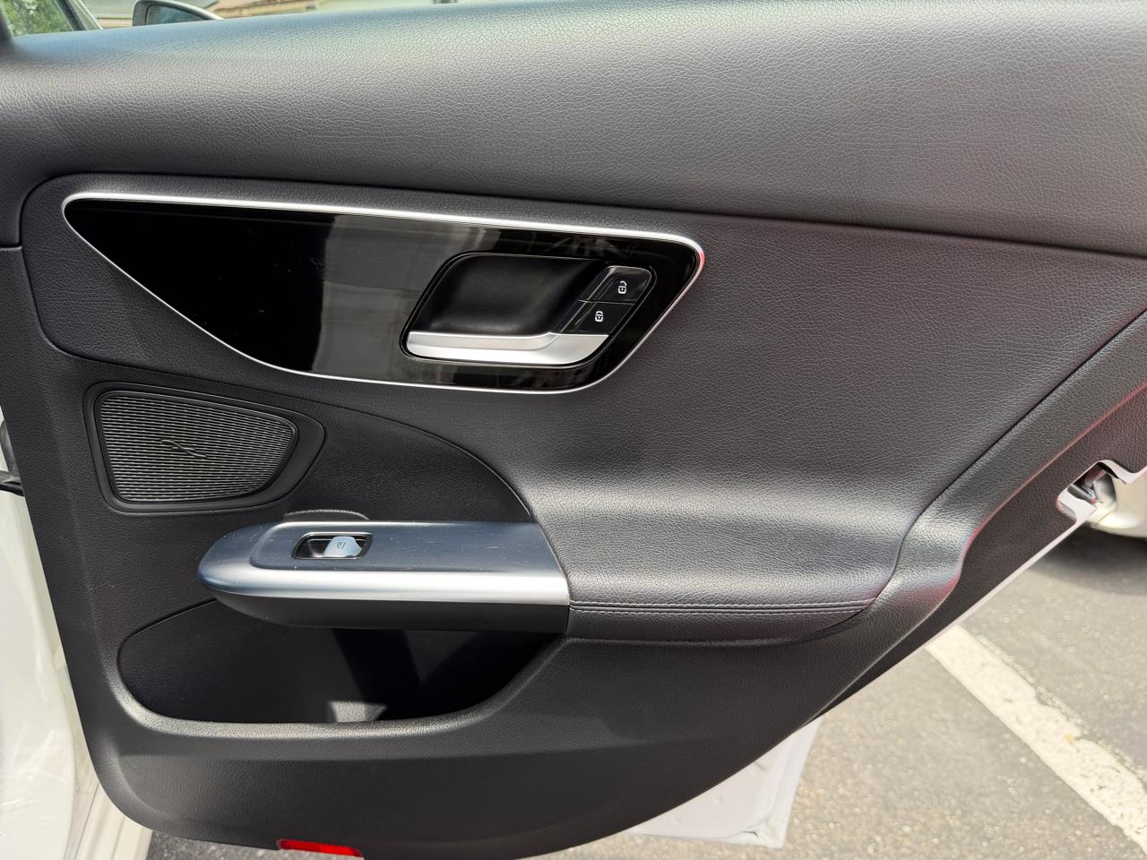Mercedes-Benz C-Class  2023