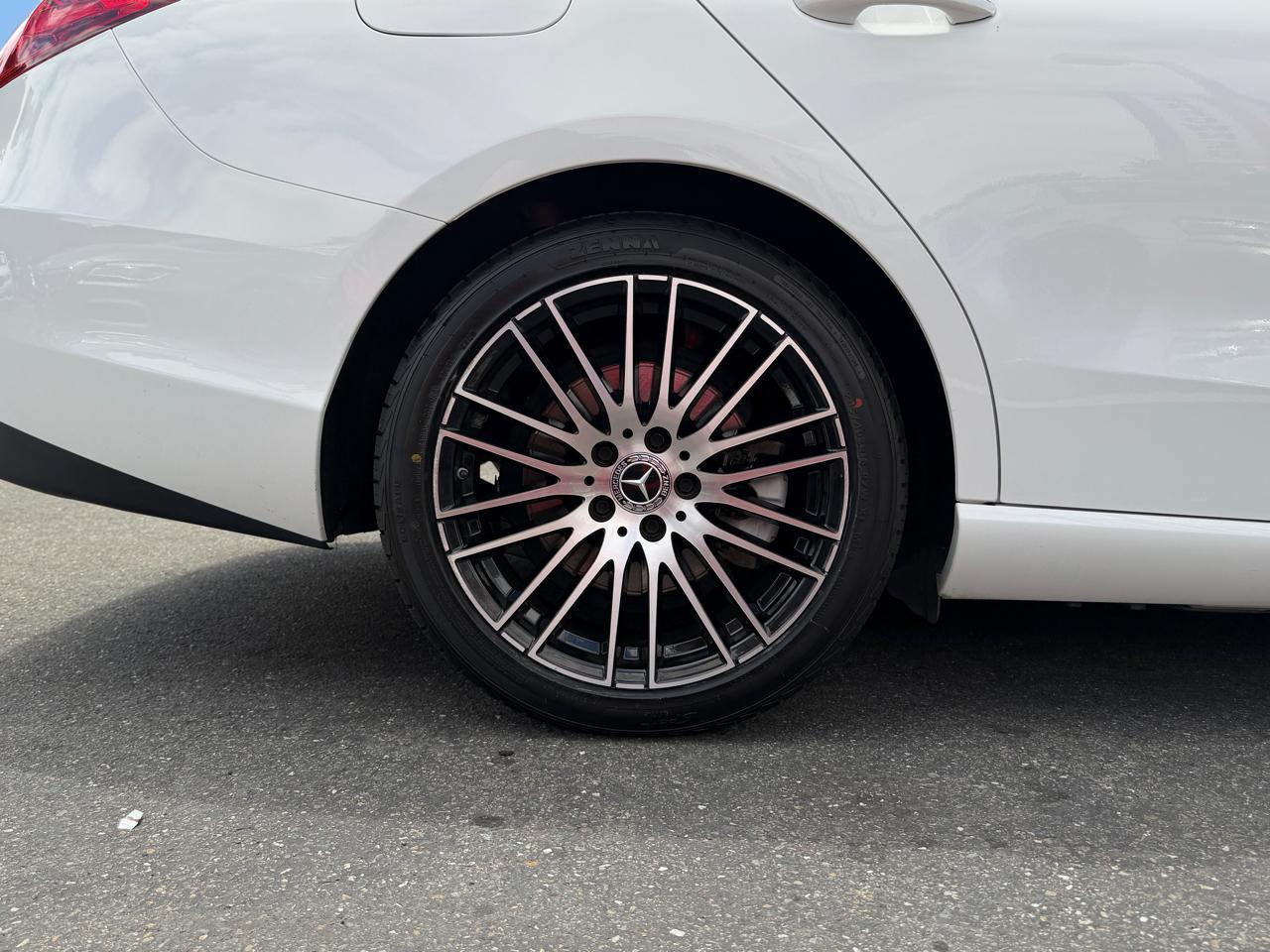 Mercedes-Benz C-Class  2023