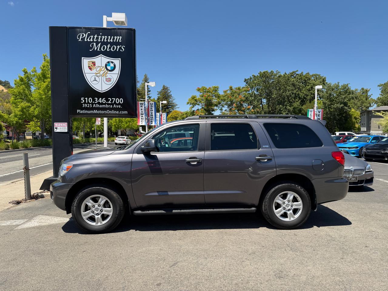 Toyota Sequoia  2015