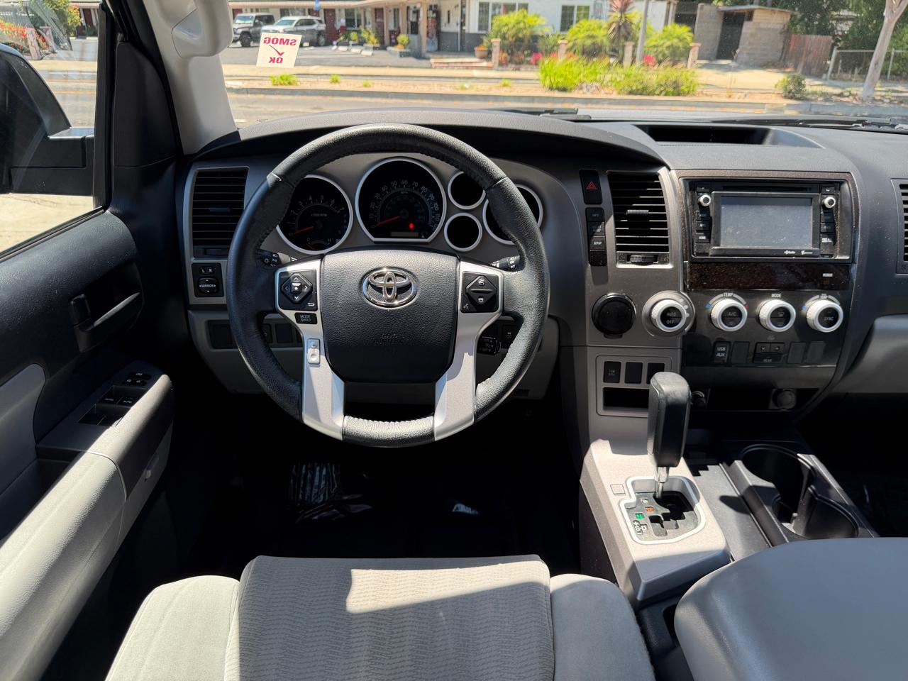 Toyota Sequoia  2015