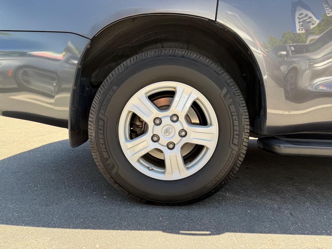 Toyota Sequoia  2015