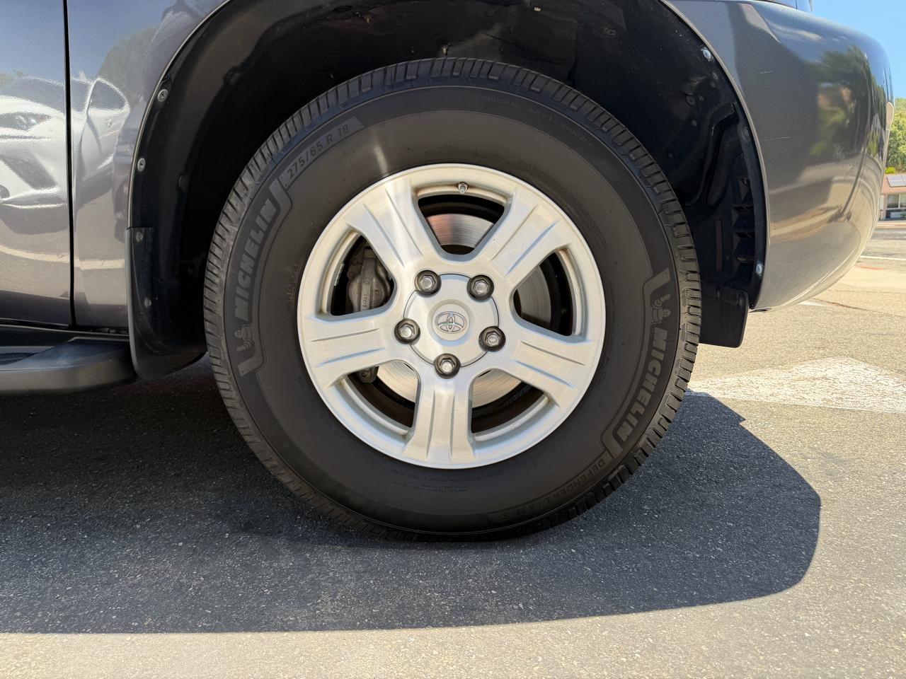Toyota Sequoia  2015