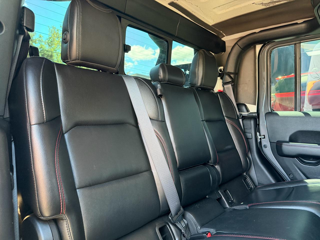 Jeep Gladiator  2021