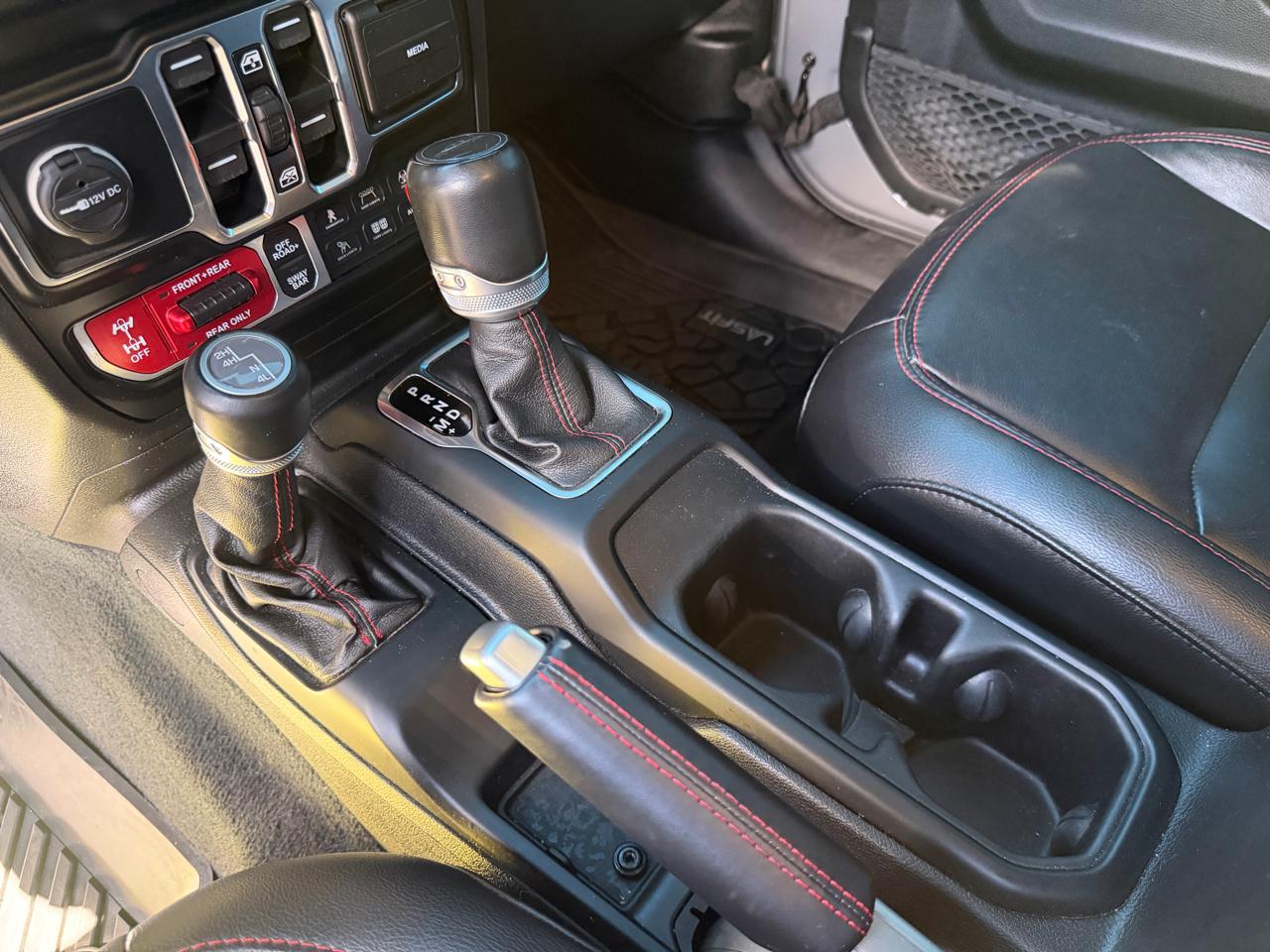 Jeep Gladiator  2021