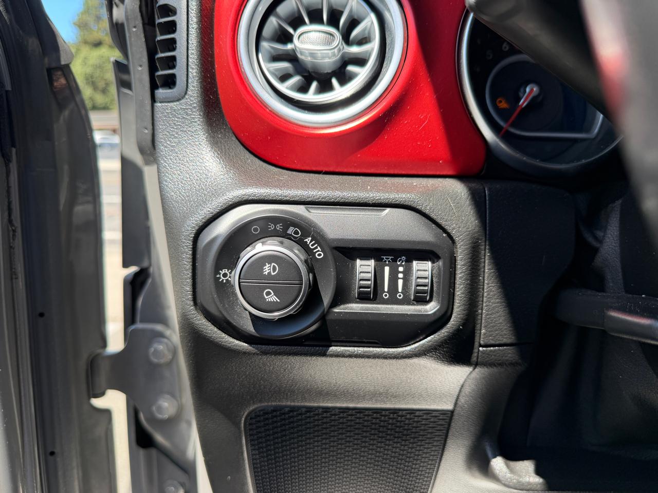 Jeep Gladiator  2021