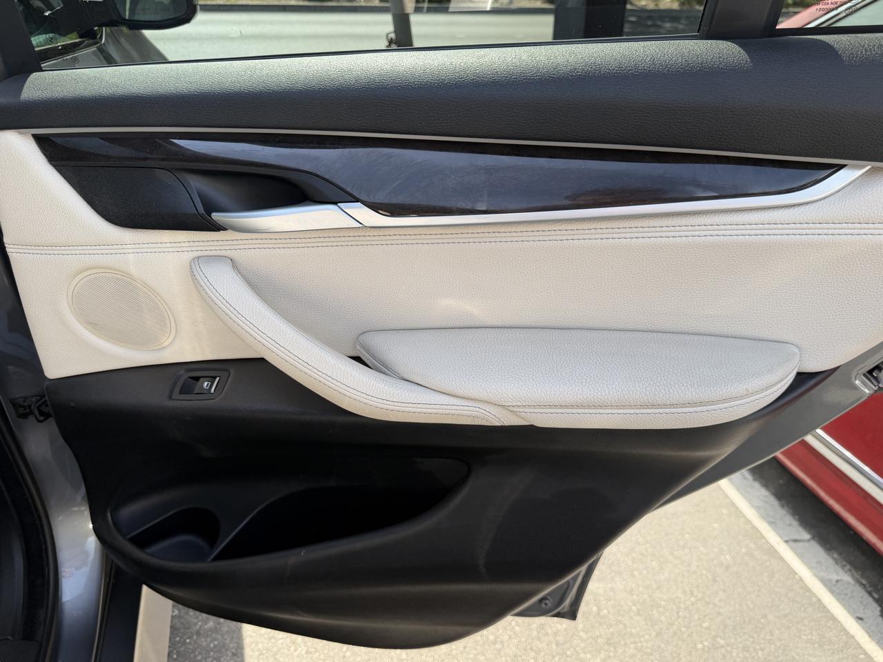 BMW X5  2016