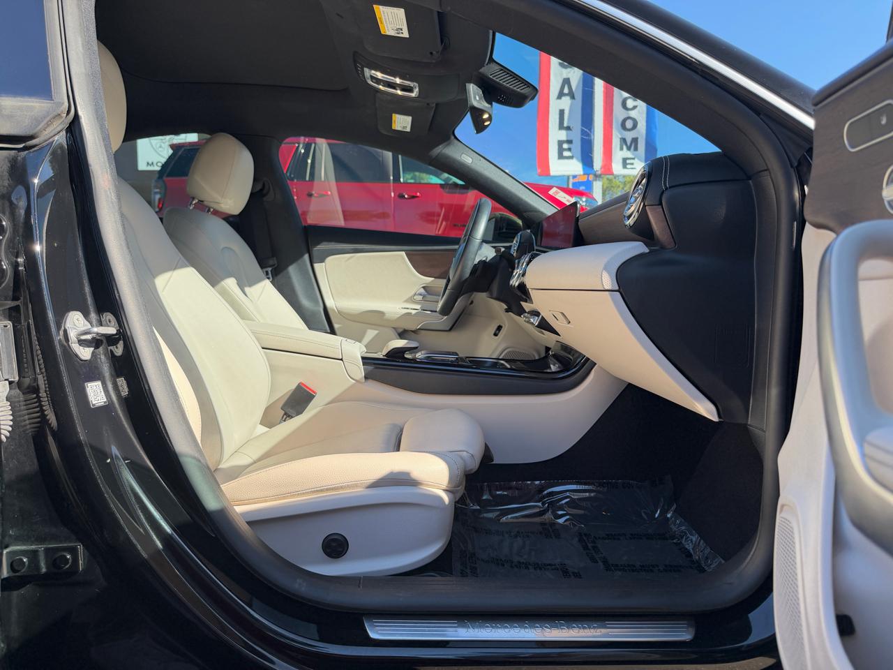 Mercedes-Benz CLA  2021