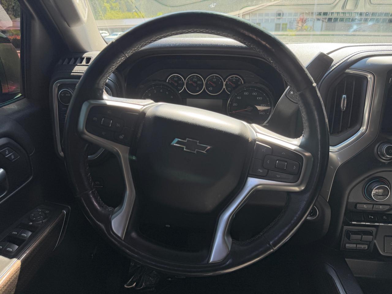 Chevrolet Silverado 1500  2021