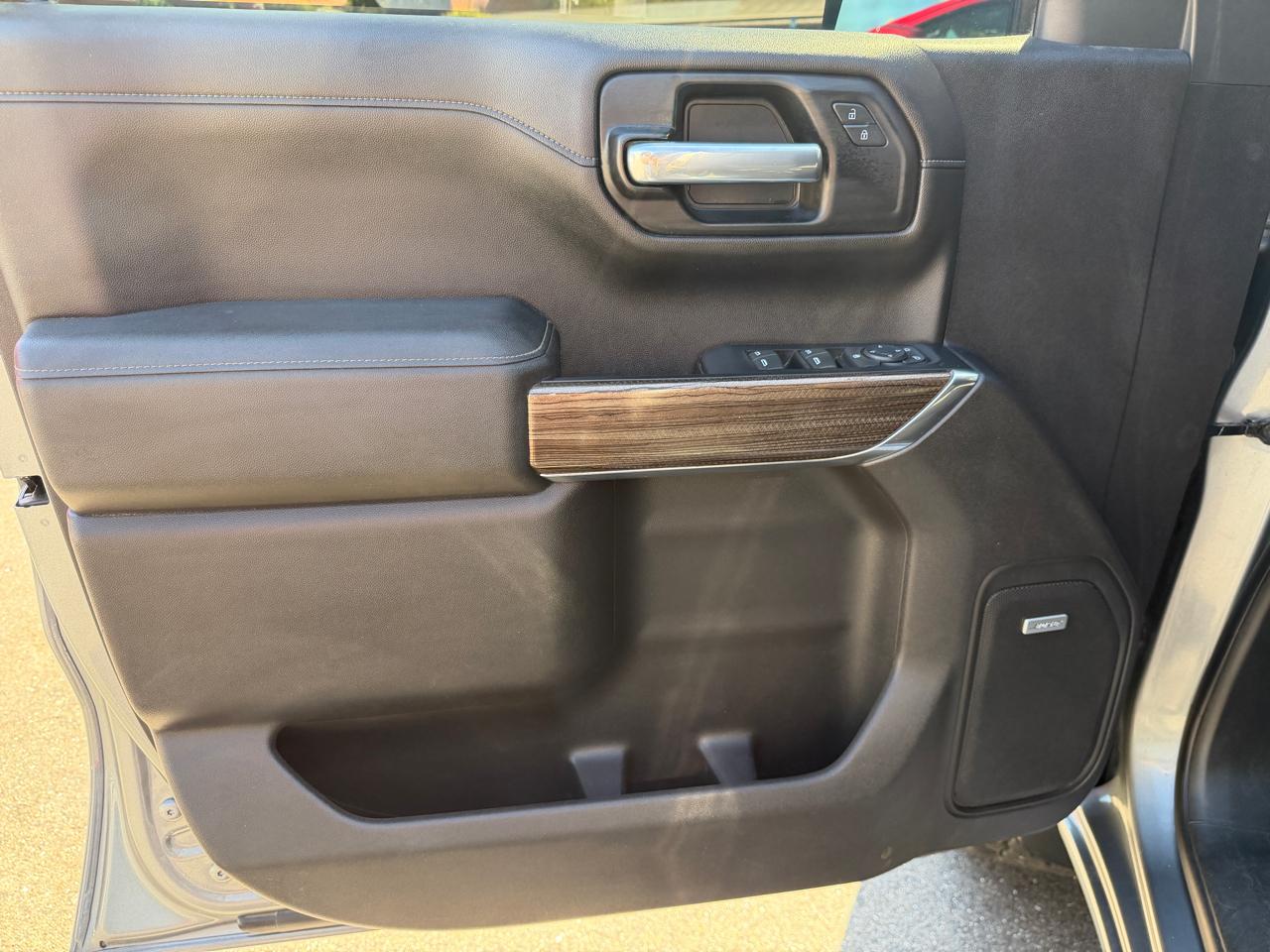 Chevrolet Silverado 1500  2021