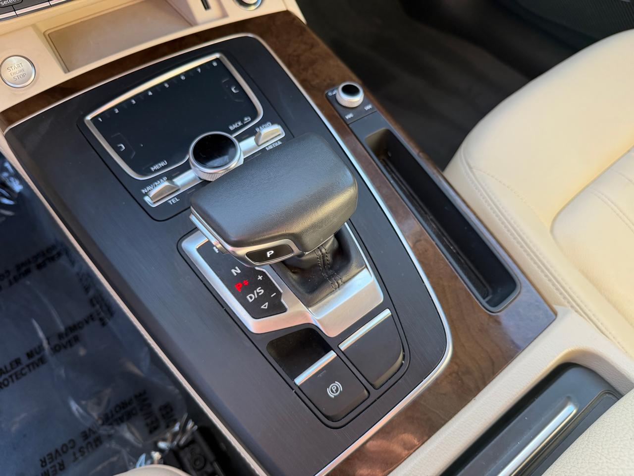 Audi Q5  2019