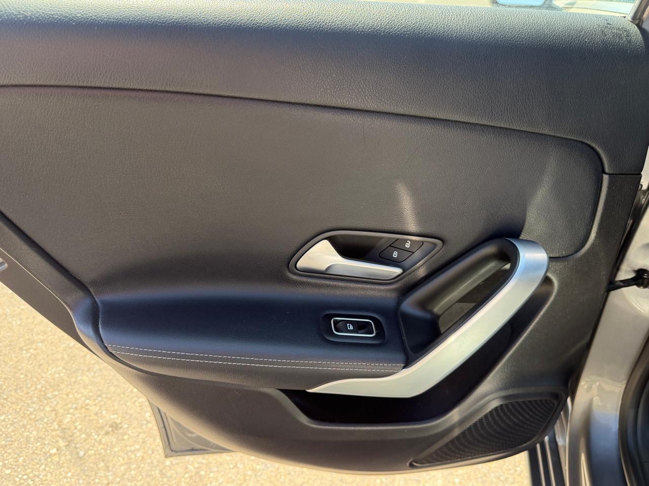 Mercedes-Benz A-Class  2019