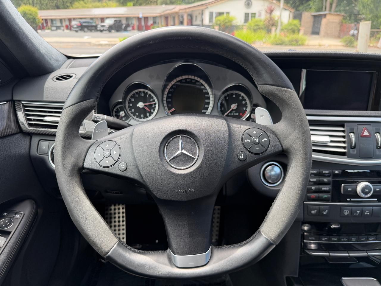 Mercedes-Benz E-Class  2011