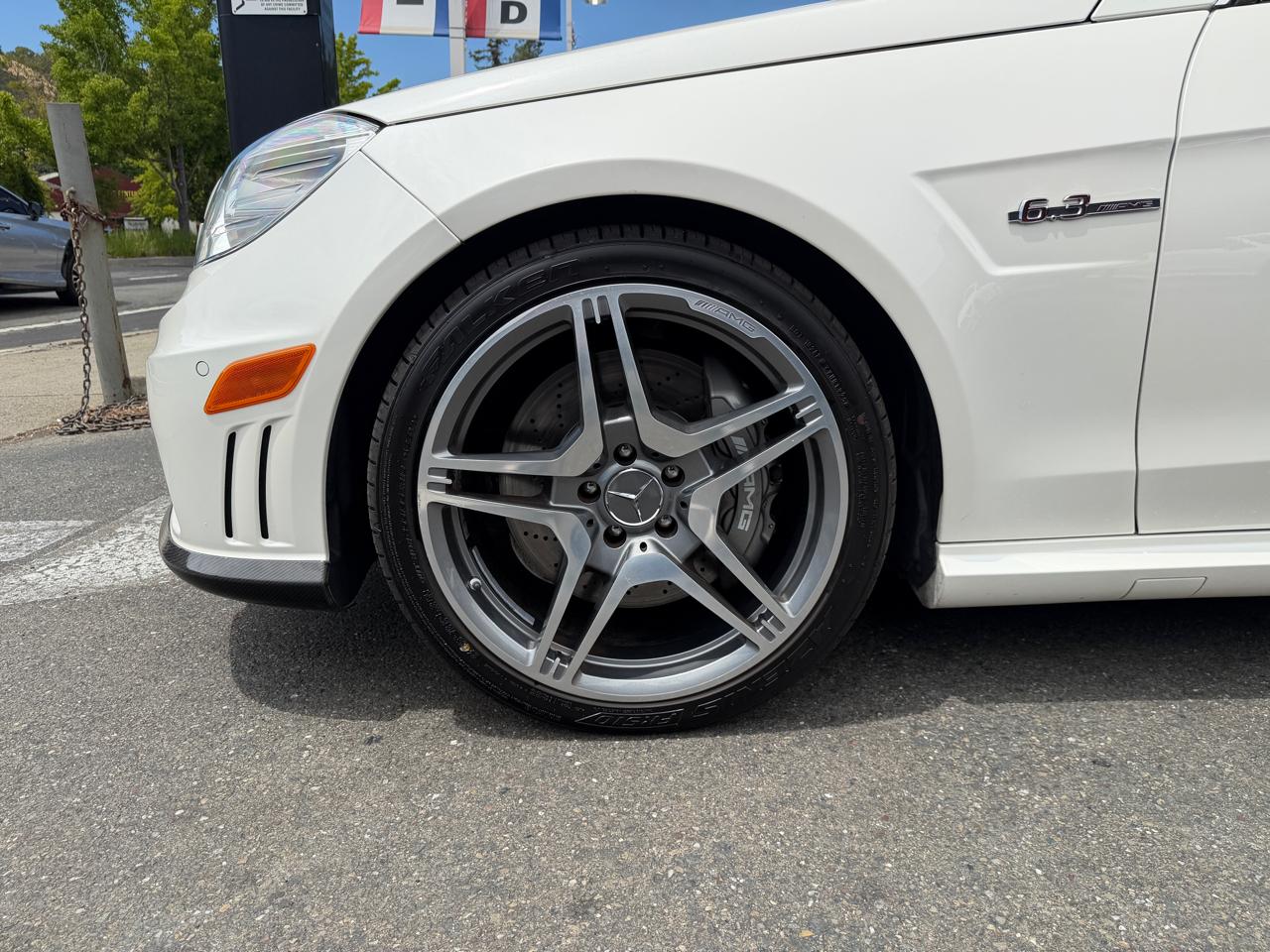 Mercedes-Benz E-Class  2011