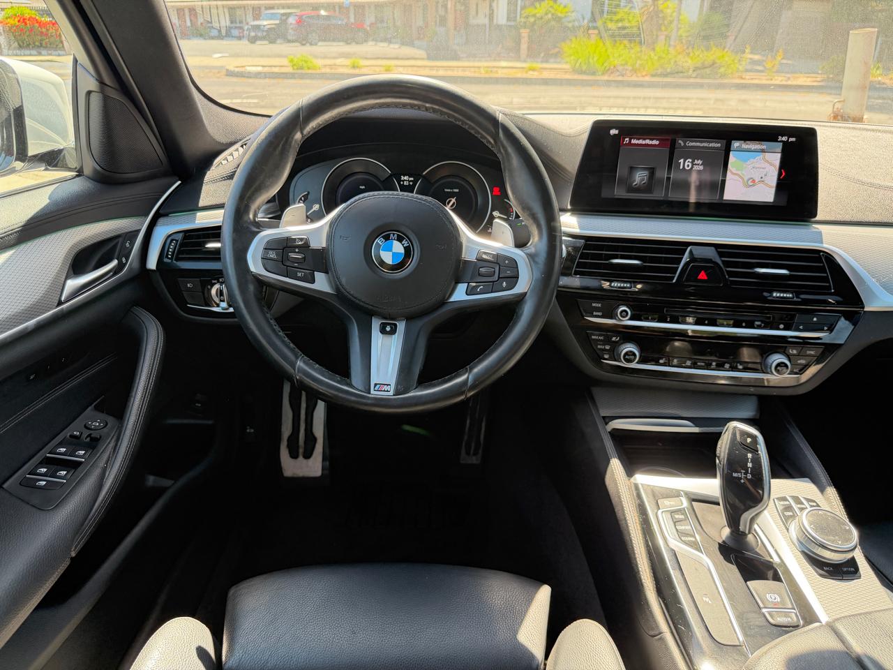 BMW 5 Series  2018
