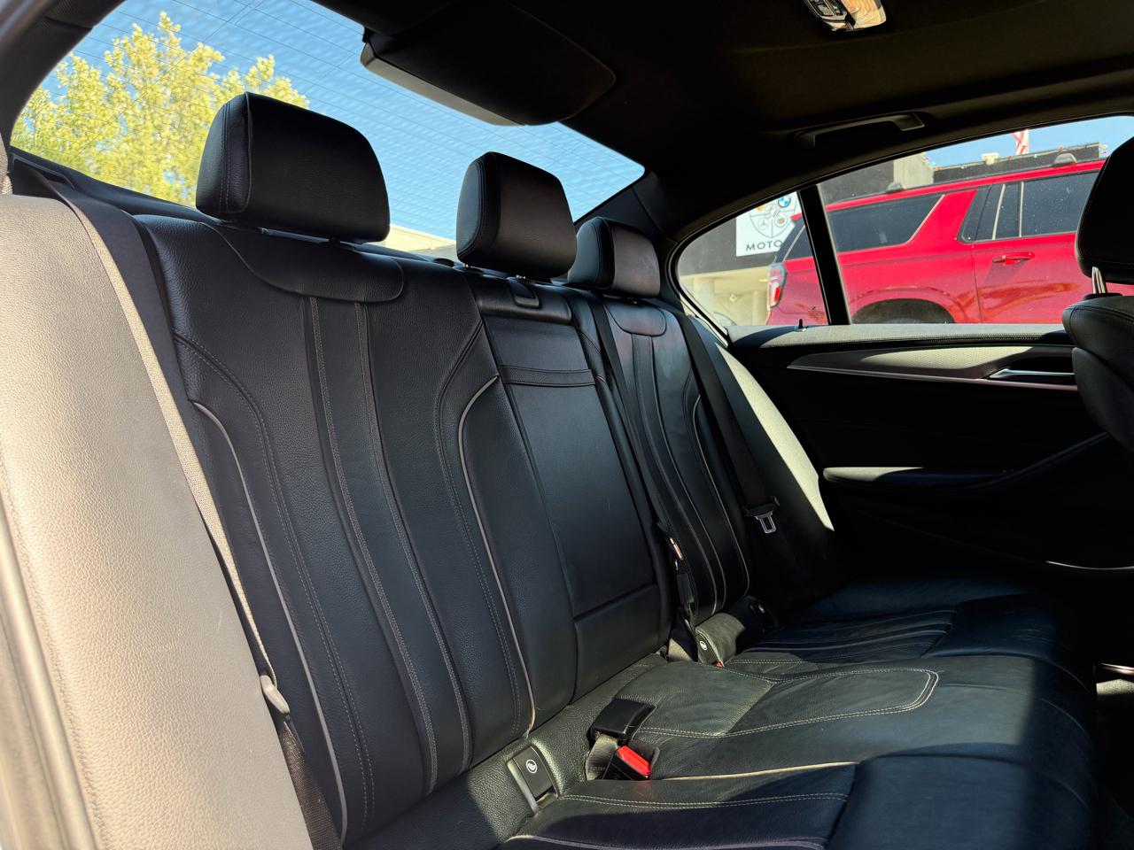BMW 5 Series  2018