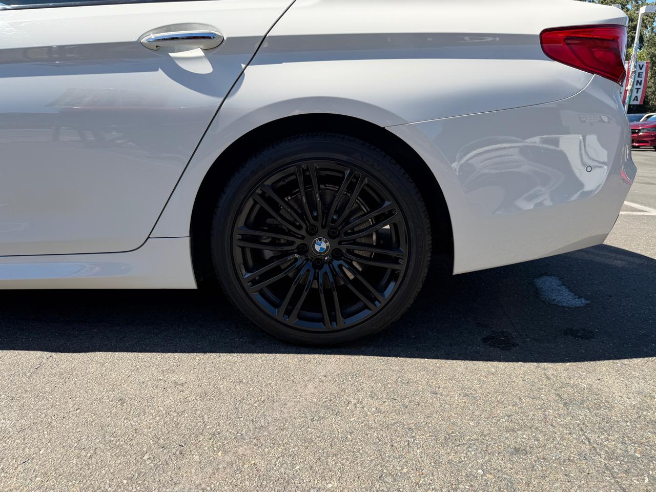 BMW 5 Series  2018