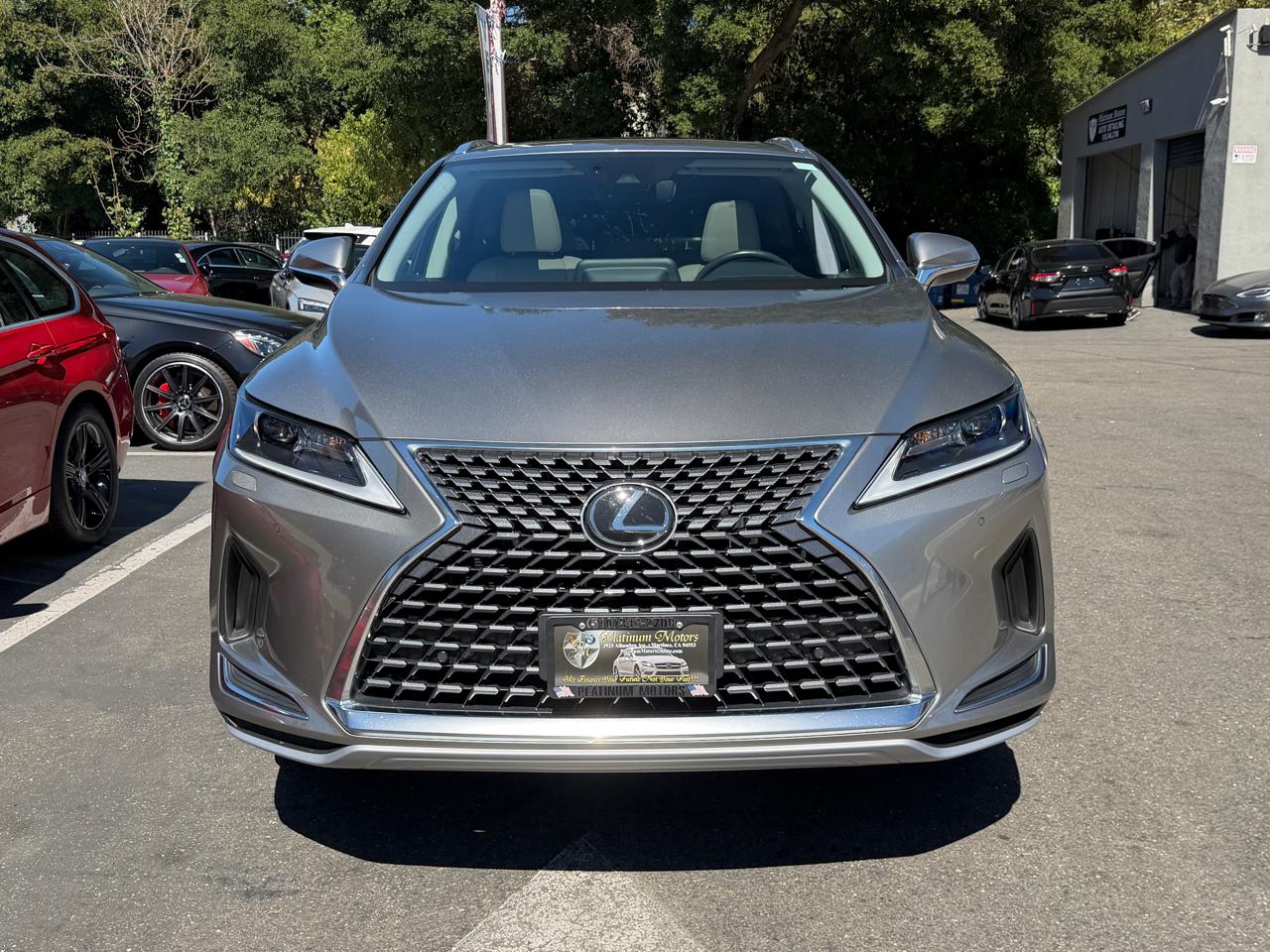 Lexus RX  2022