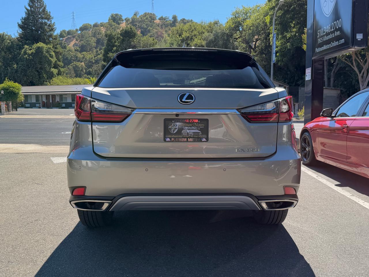 Lexus RX  2022