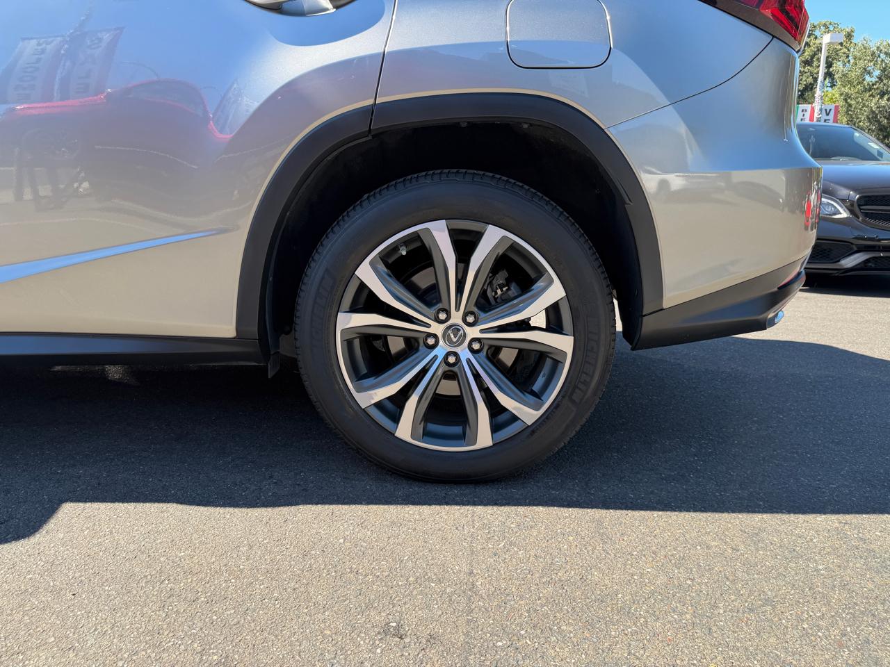 Lexus RX  2022