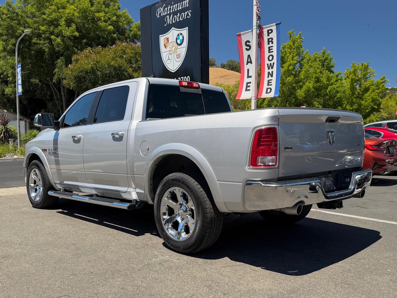 RAM 1500 Laramie 4x4 Crew Cab 5'7" Box 2018