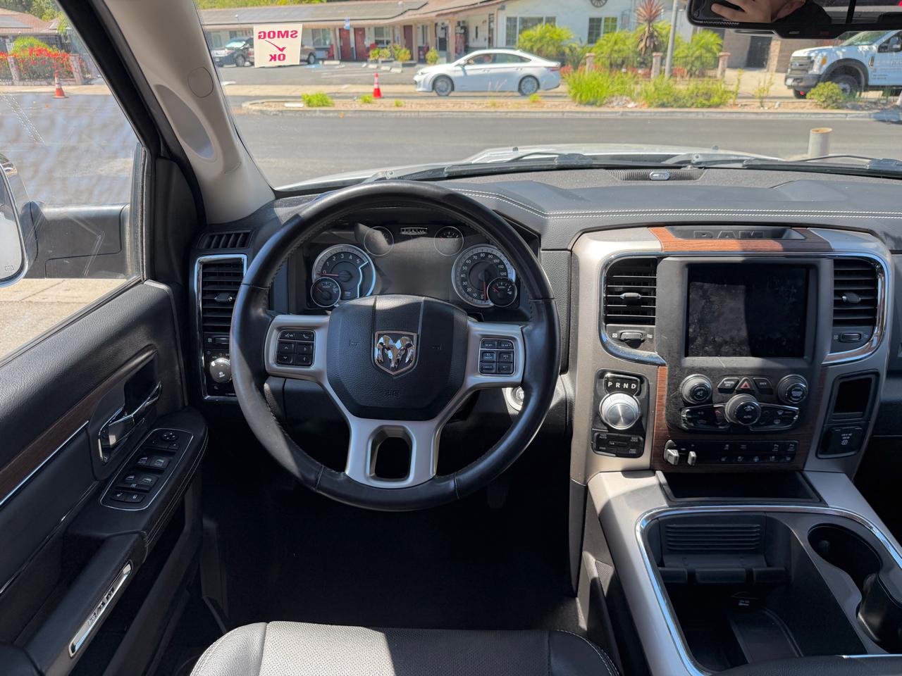 RAM 1500 Laramie 4x4 Crew Cab 5'7" Box 2018