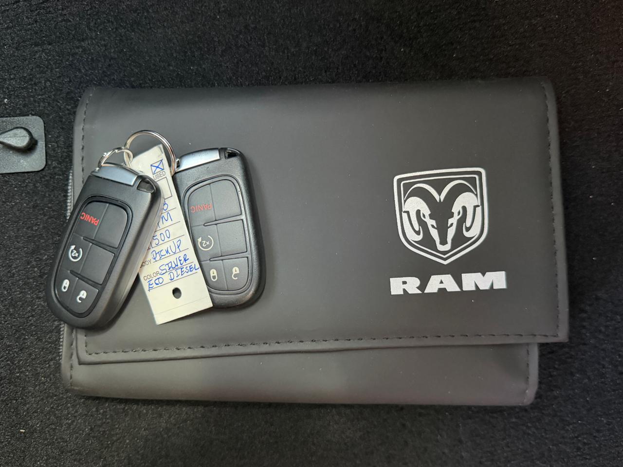 RAM 1500 Laramie 4x4 Crew Cab 5'7" Box 2018