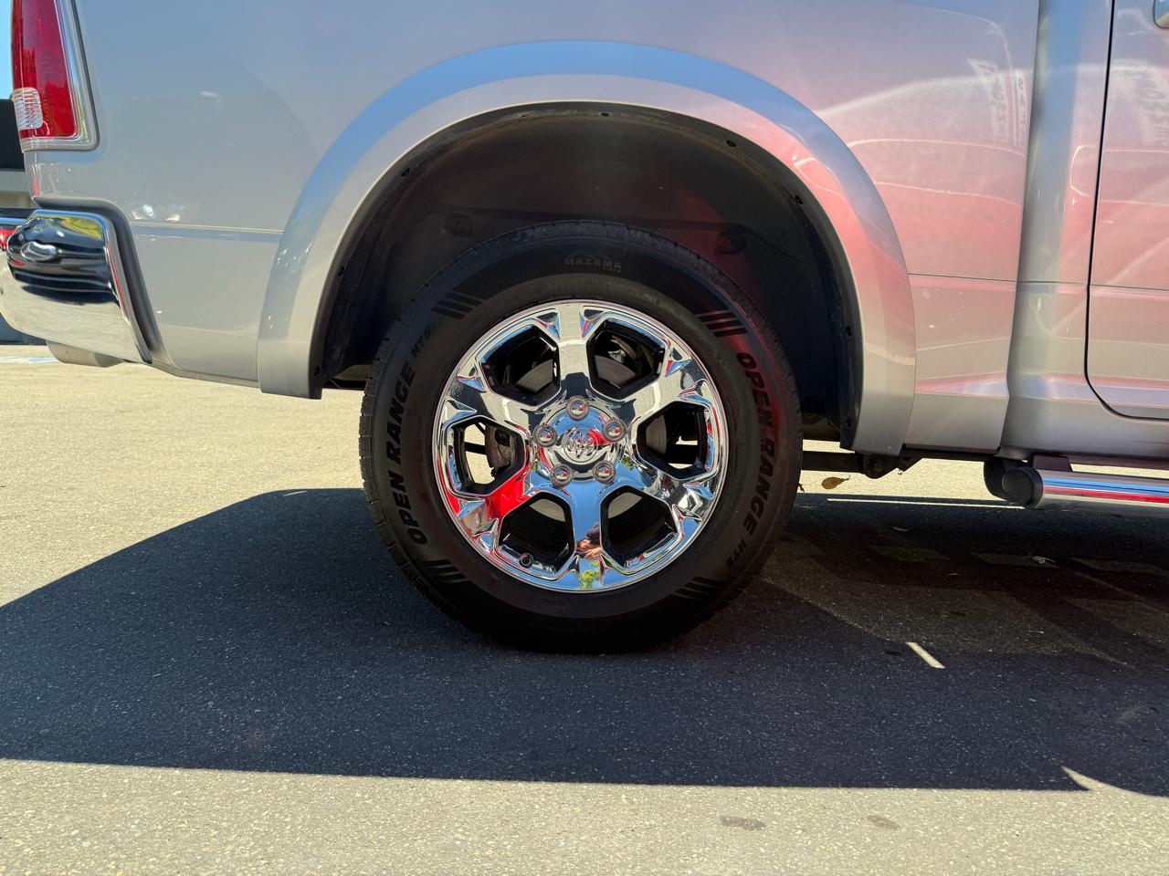 RAM 1500 Laramie 4x4 Crew Cab 5'7" Box 2018