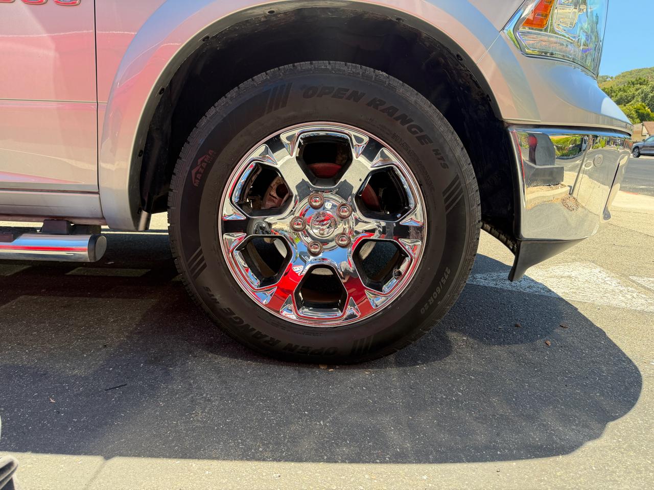 RAM 1500 Laramie 4x4 Crew Cab 5'7" Box 2018