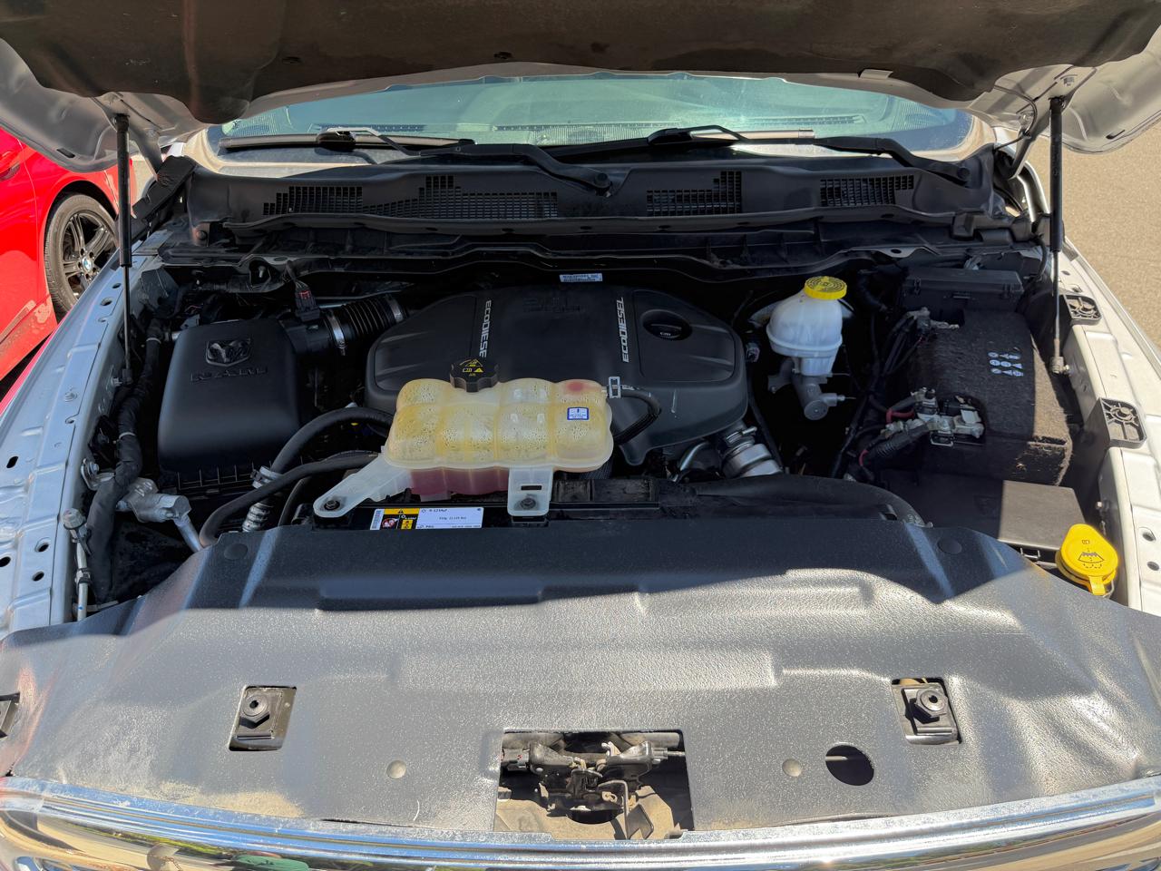 RAM 1500 Laramie 4x4 Crew Cab 5'7" Box 2018