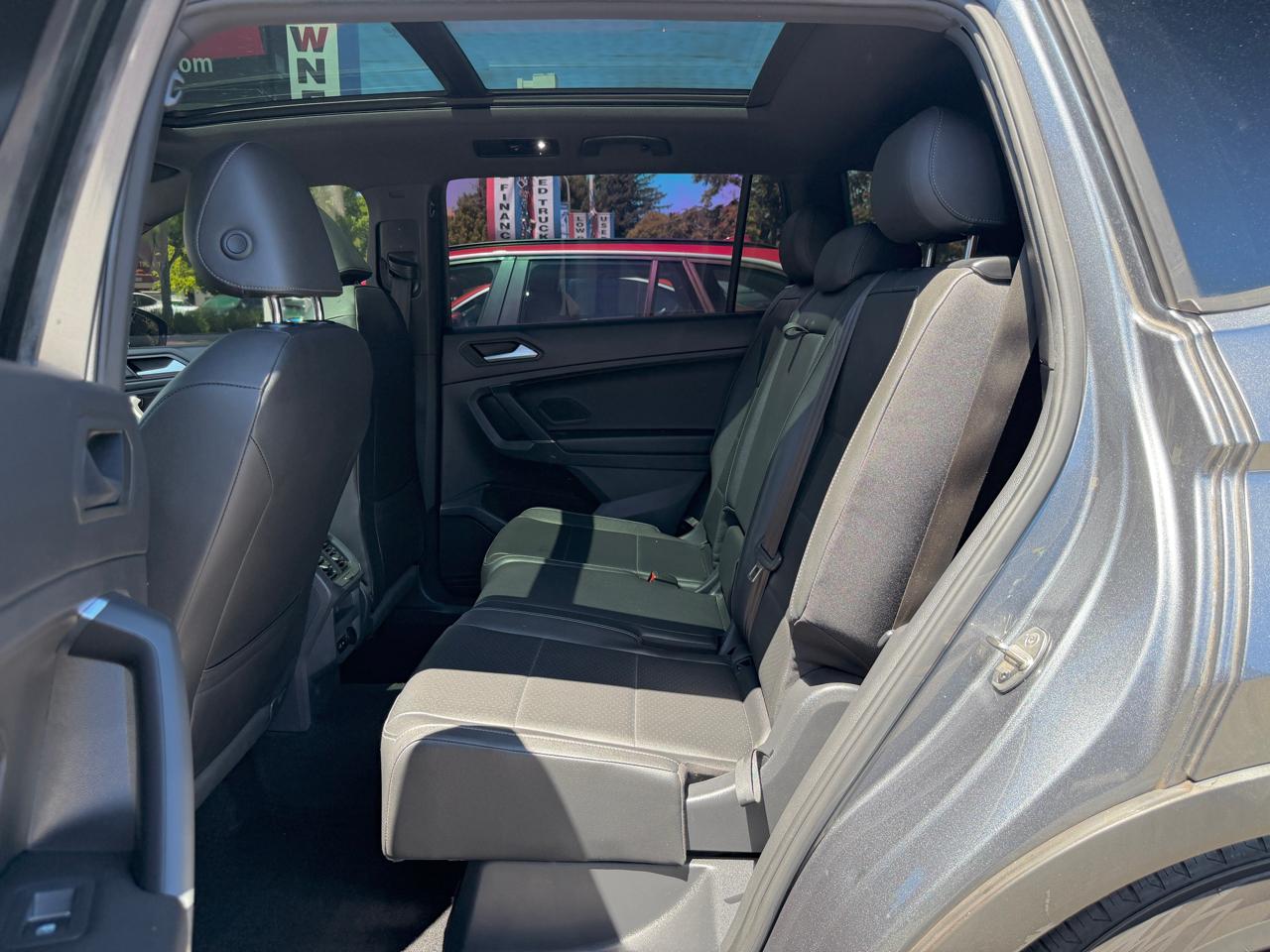 Volkswagen Tiguan 2.0T SE R-Line Black FWD 2020